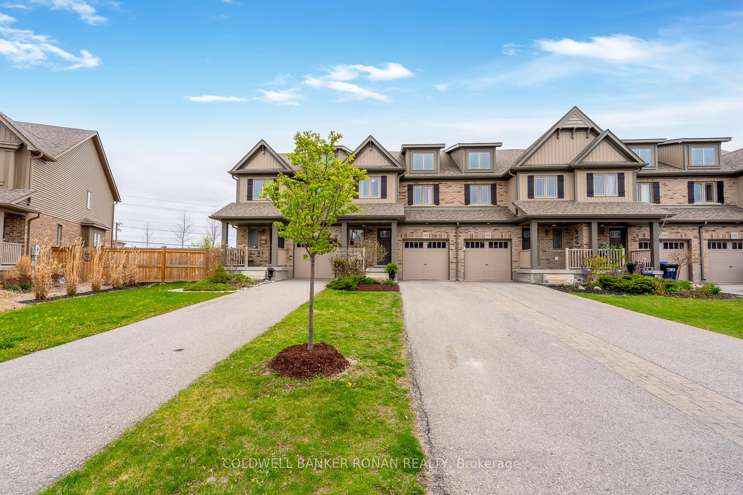 Photo 1 of 197 Hutchinson Drive, New Tecumseth, Alliston — HOMEH