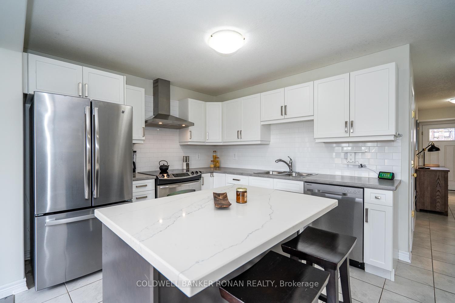 Photo 12 of 197 Hutchinson Drive, New Tecumseth, Alliston — HOMEH