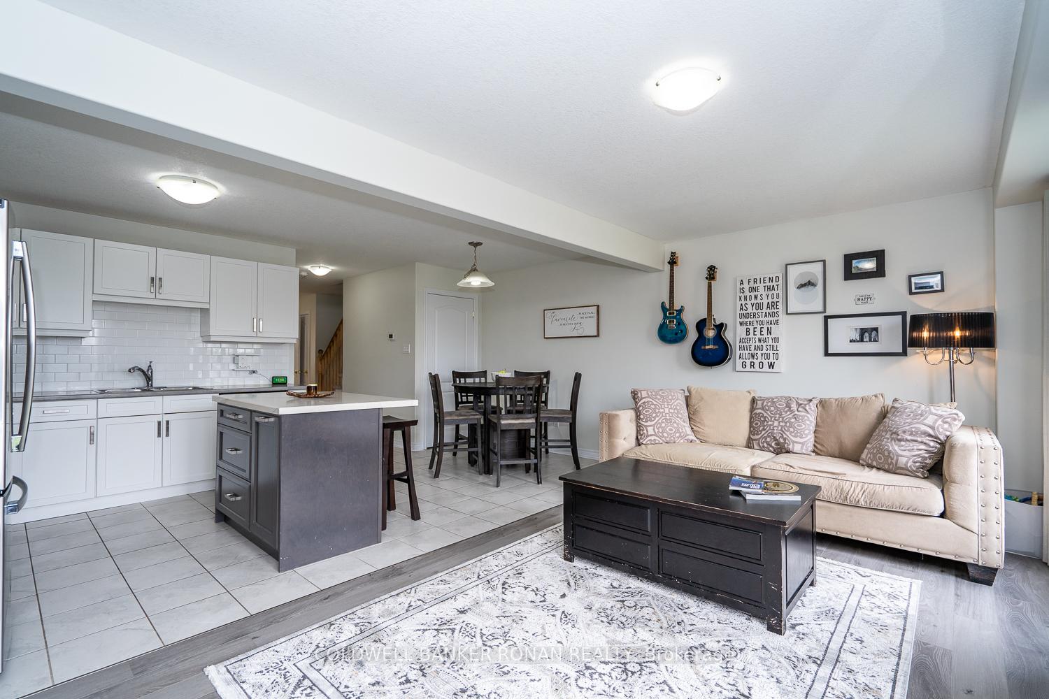 Photo 20 of 197 Hutchinson Drive, New Tecumseth, Alliston — HOMEH
