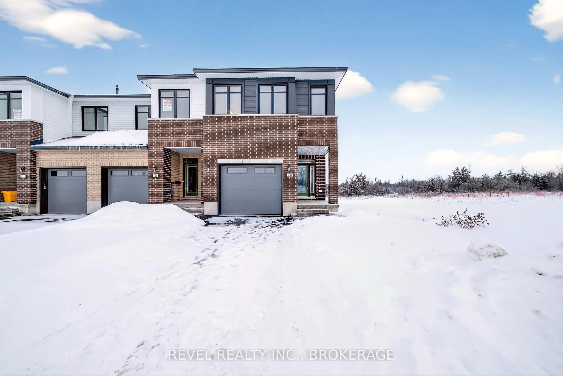Photo 2 of 432 Buckthorn Drive, Kingston, City Northwest — HOMEH