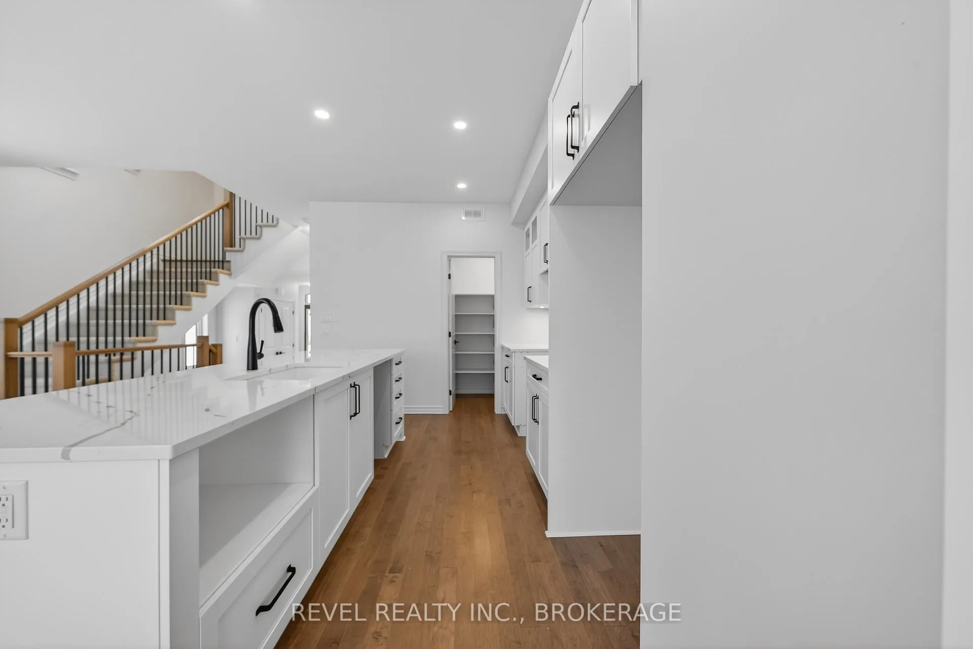 Photo 15 of 432 Buckthorn Drive, Kingston, City Northwest — HOMEH
