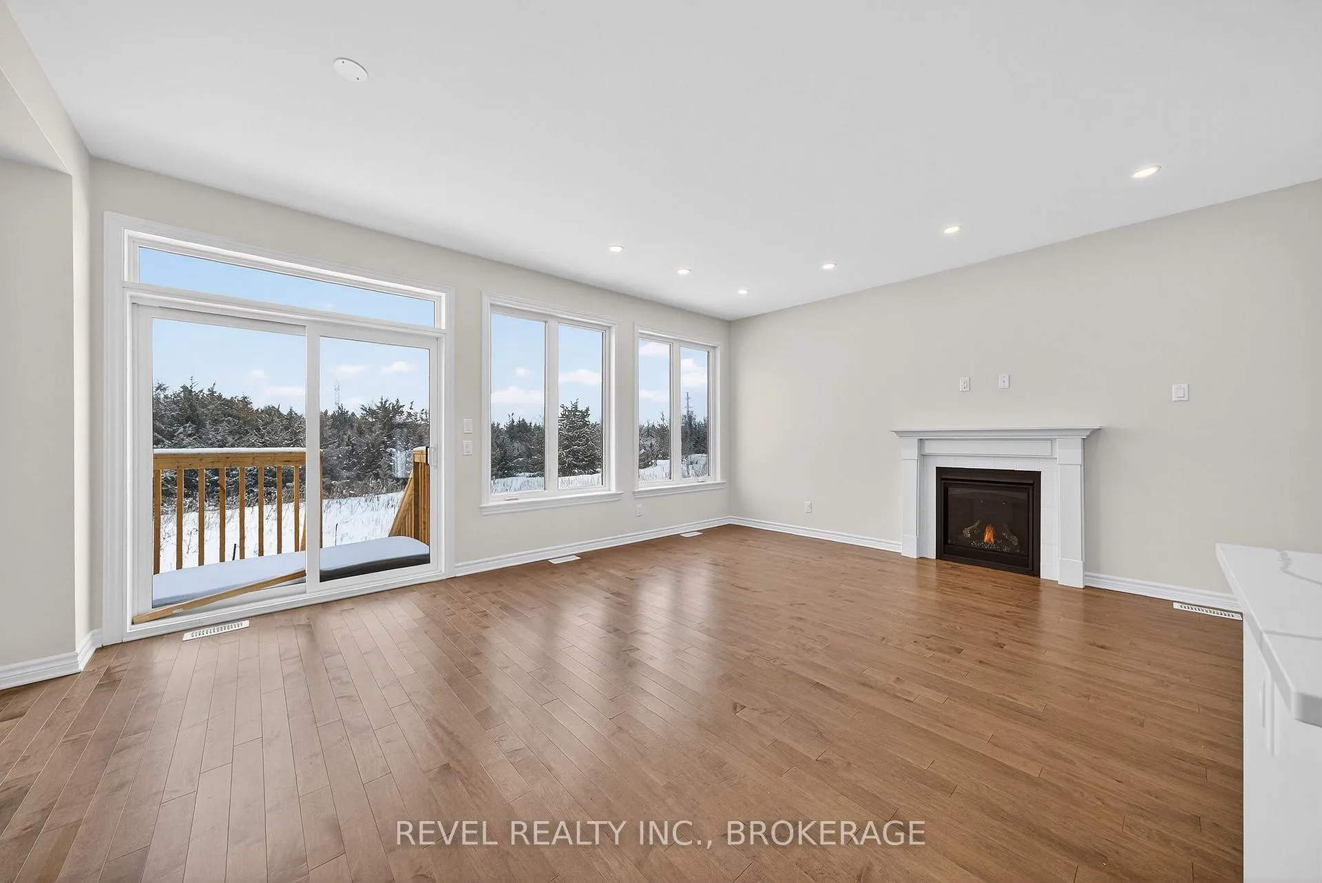 Photo 19 of 432 Buckthorn Drive, Kingston, City Northwest — HOMEH