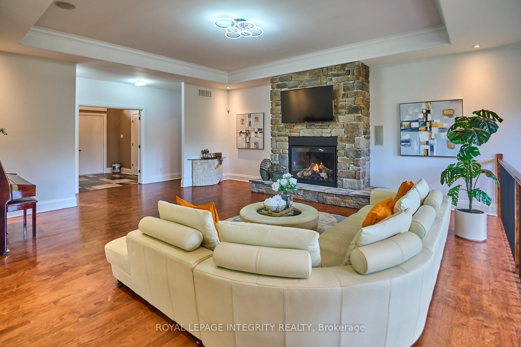 Photo 7 of 1954 Cedarlakes Way, Ottawa, Greely — HOMEH