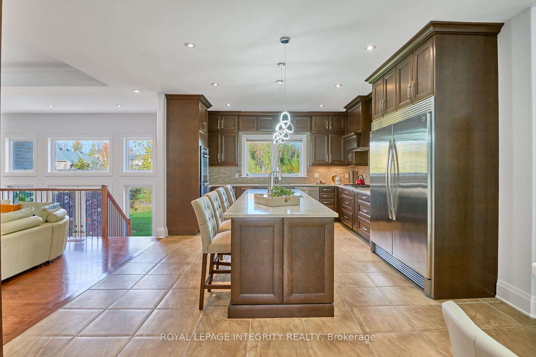 Photo 15 of 1954 Cedarlakes Way, Ottawa, Greely — HOMEH