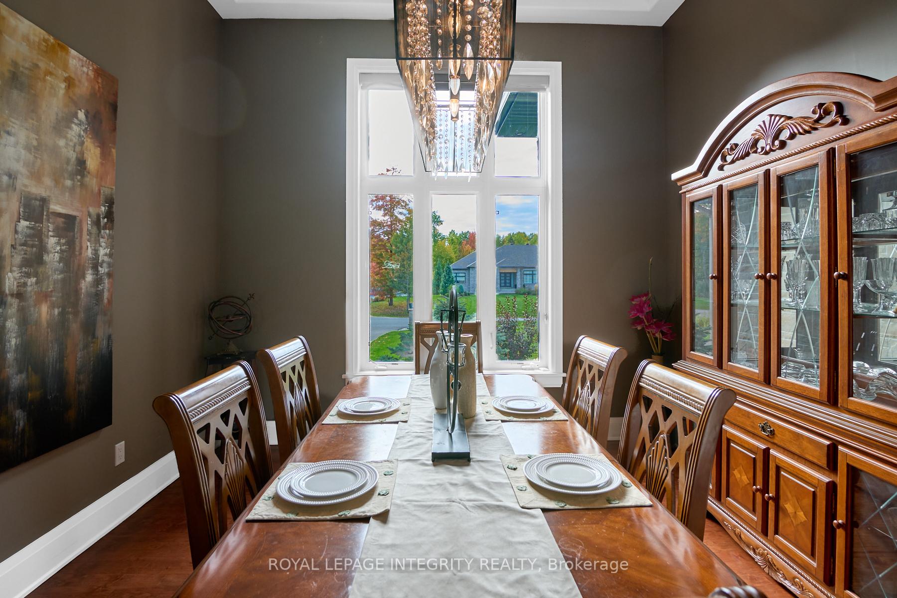 Photo 19 of 1954 Cedarlakes Way, Ottawa, Greely — HOMEH