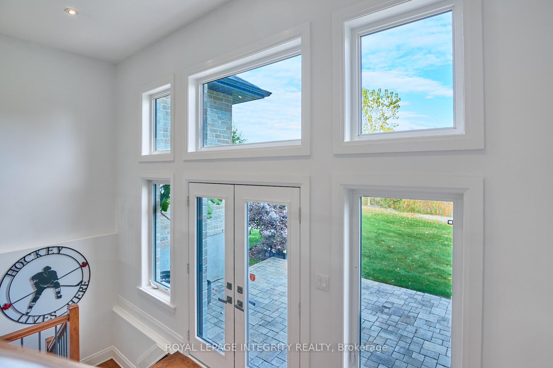 Photo 32 of 1954 Cedarlakes Way, Ottawa, Greely — HOMEH
