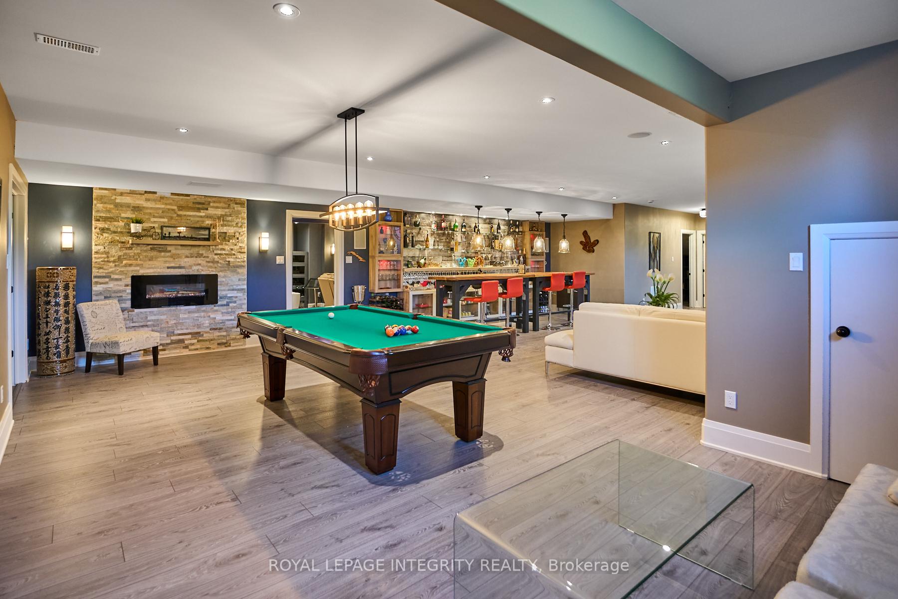 Photo 37 of 1954 Cedarlakes Way, Ottawa, Greely — HOMEH