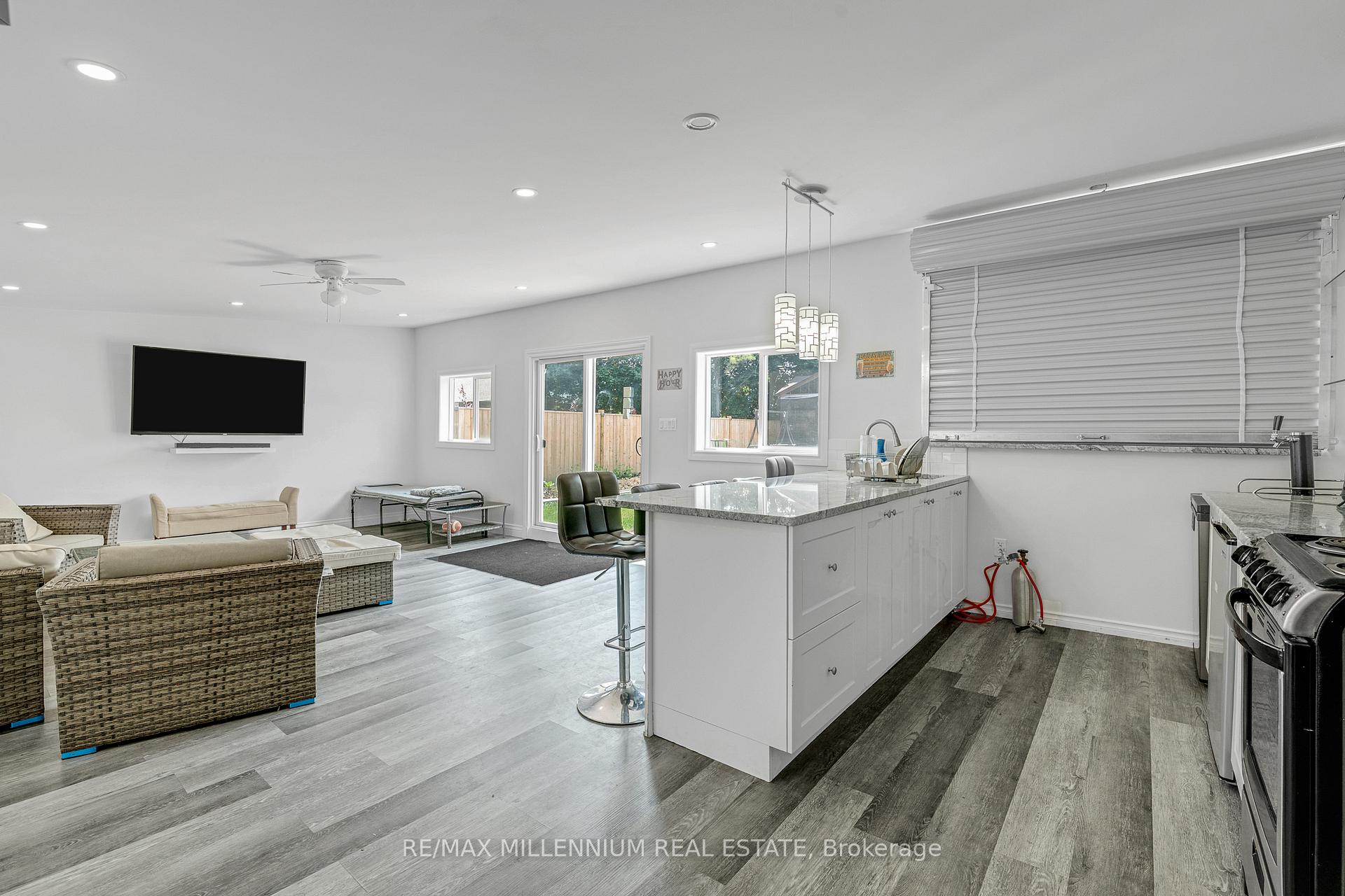 Photo 5 of 449 Chambers Drive, Windsor — HOMEH