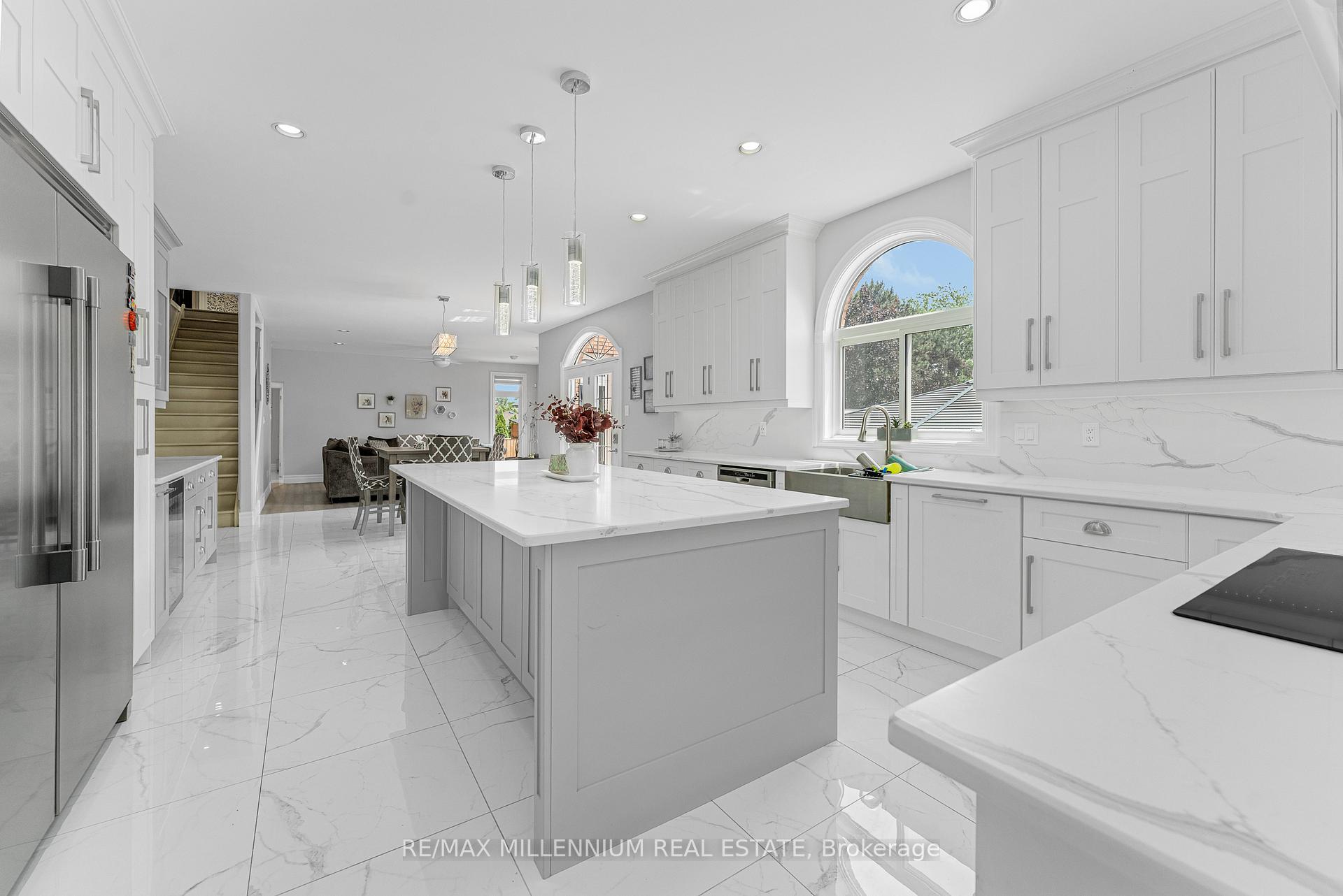Photo 13 of 449 Chambers Drive, Windsor — HOMEH