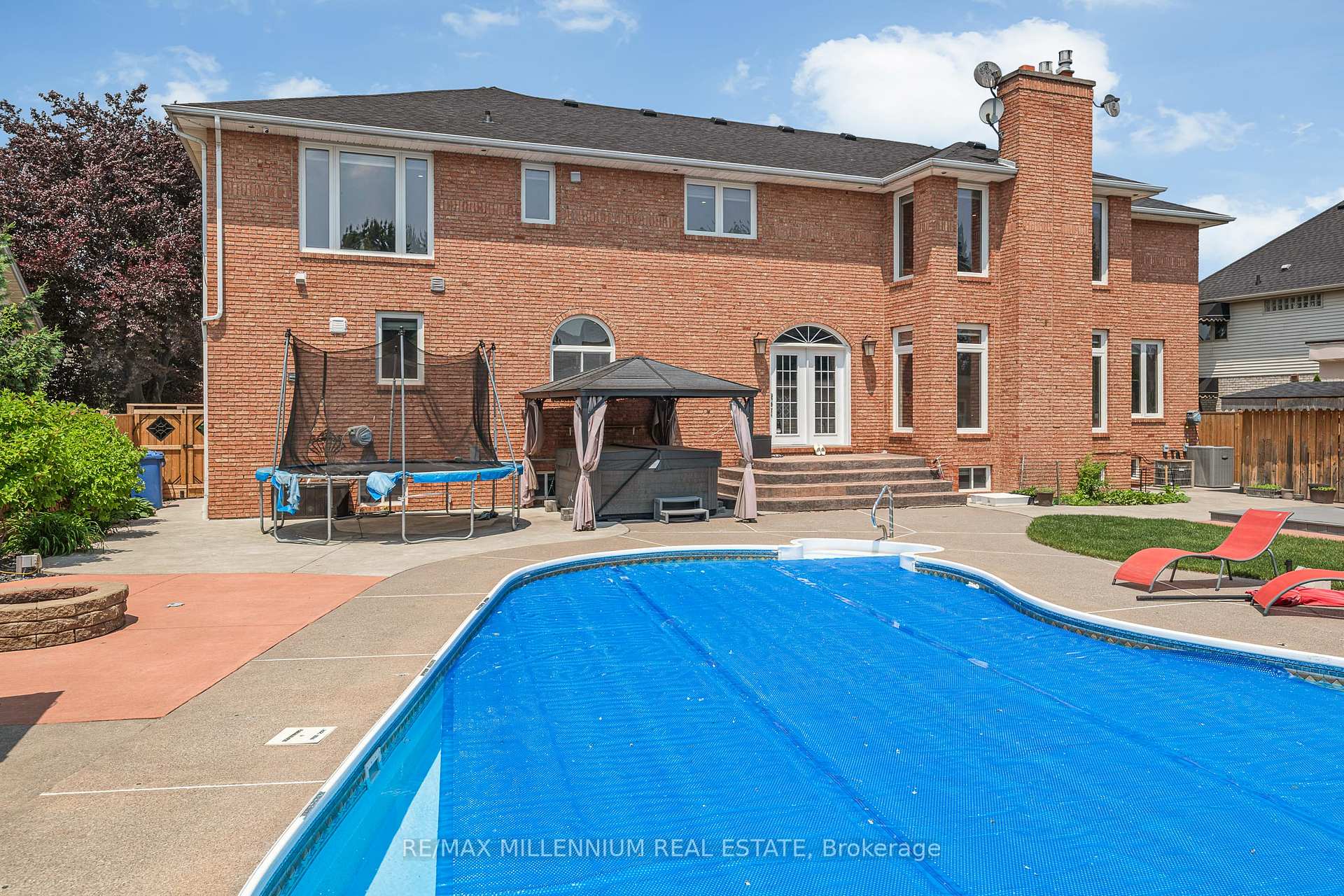 Photo 45 of 449 Chambers Drive, Windsor — HOMEH