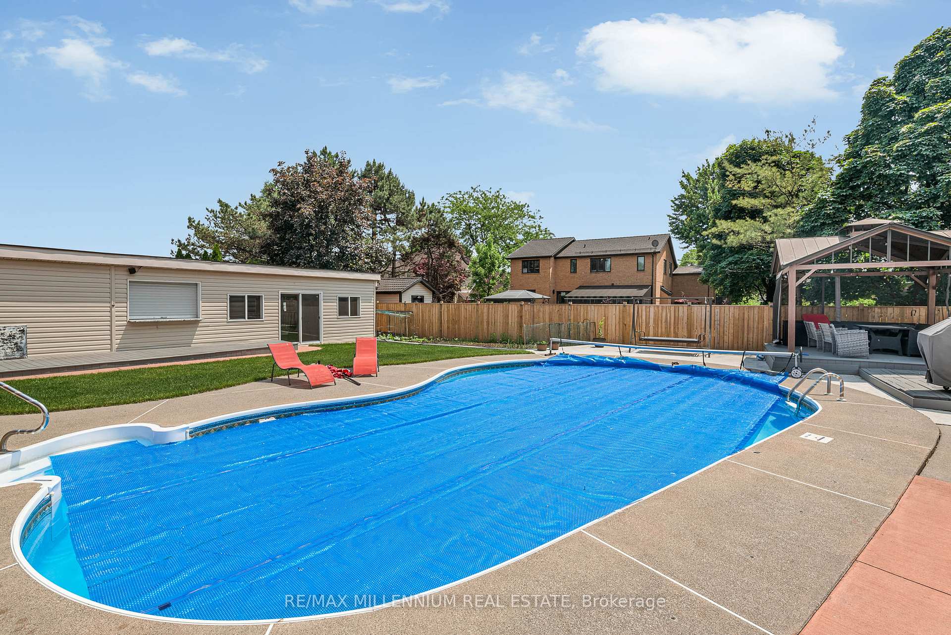 Photo 46 of 449 Chambers Drive, Windsor — HOMEH