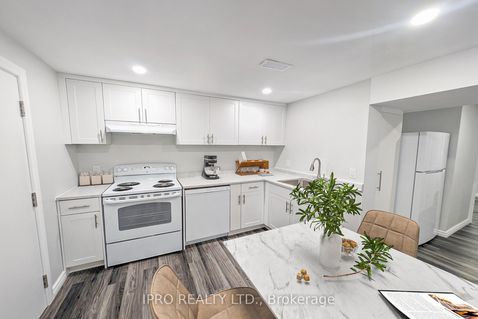 Photo 6 of Unit Lower, 43 Wingfield Avenue, Stratford — HOMEH