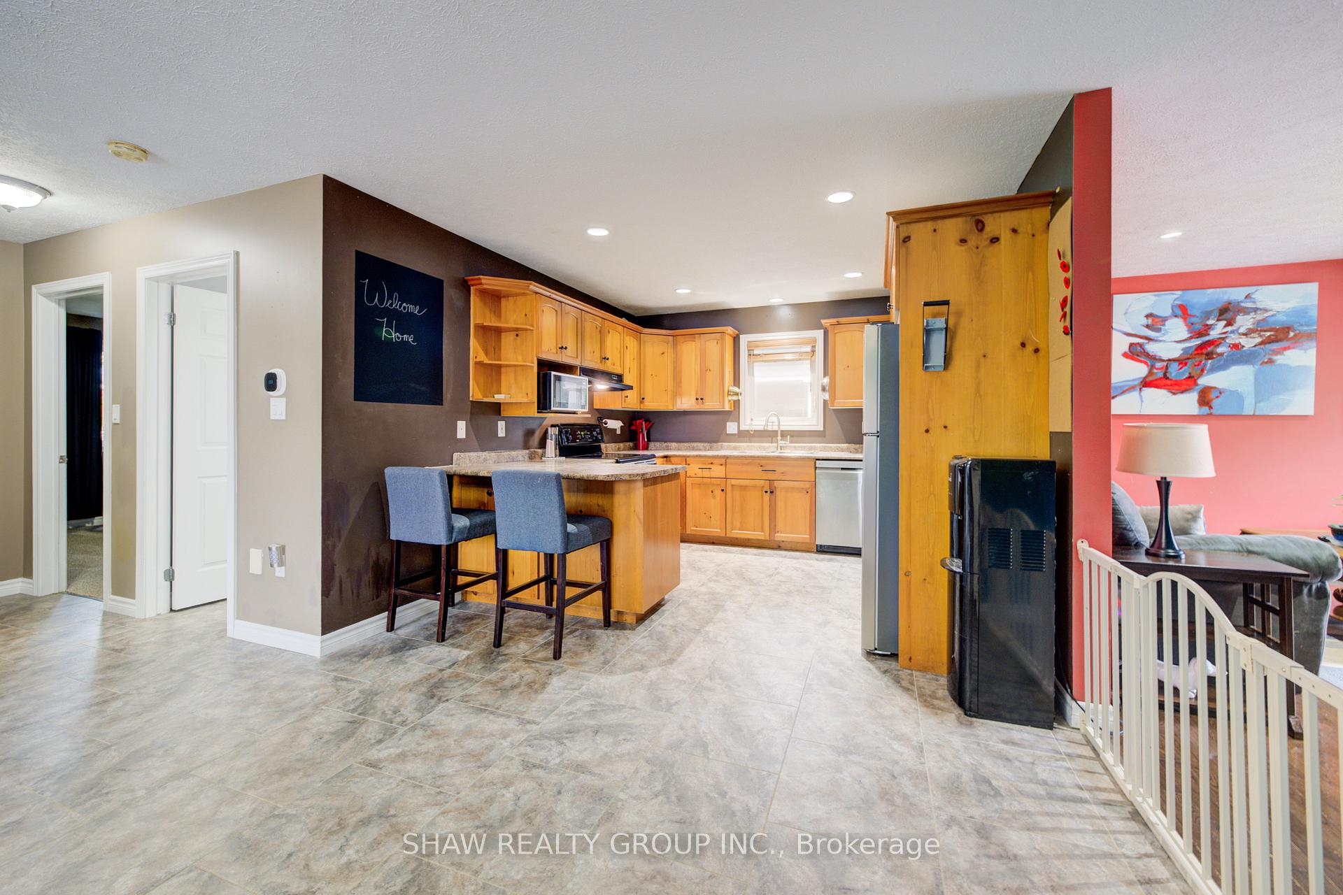 Photo 10 of 235 Binning Street, North Perth, Listowel — HOMEH