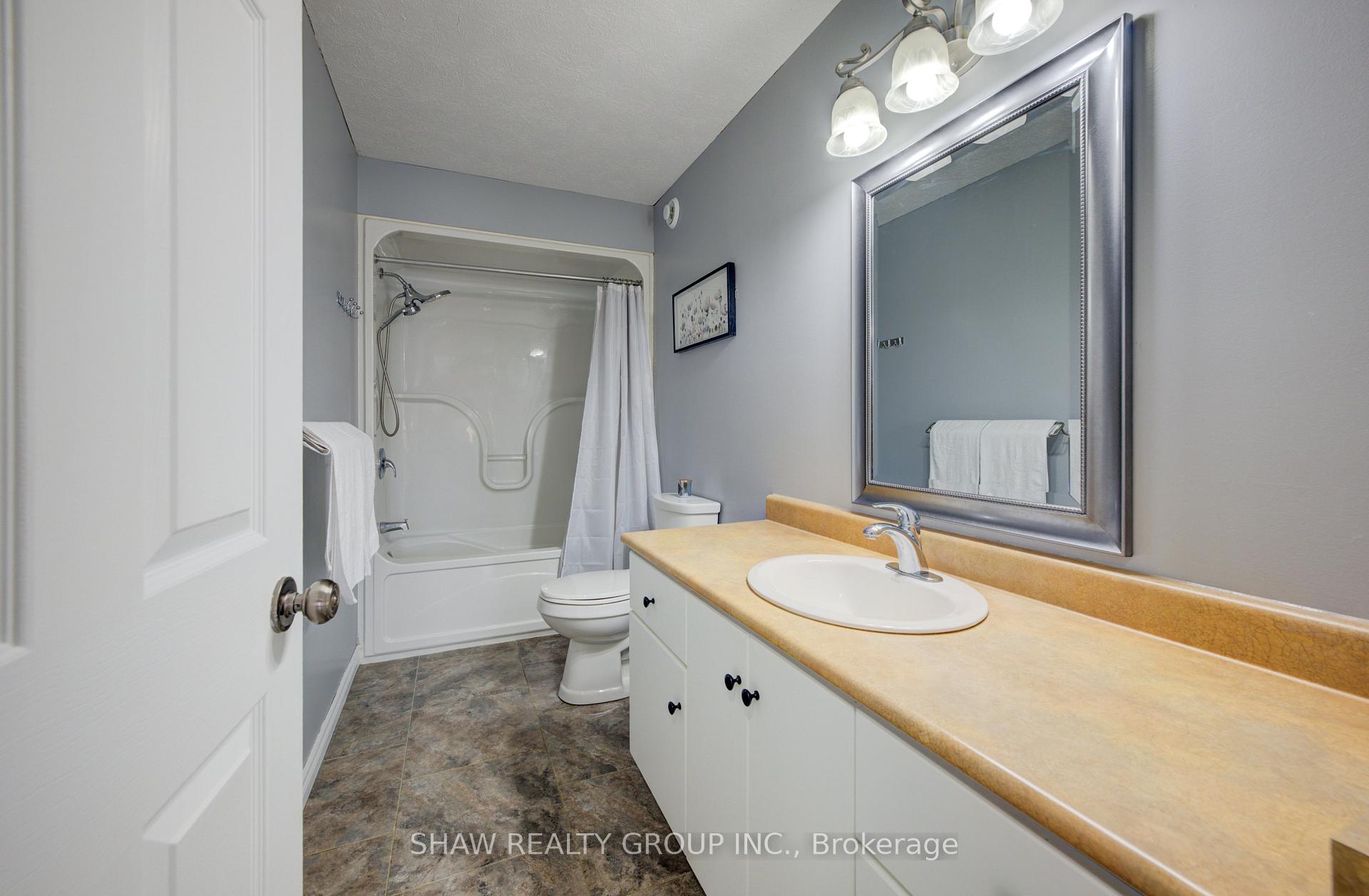 Photo 22 of 235 Binning Street, North Perth, Listowel — HOMEH