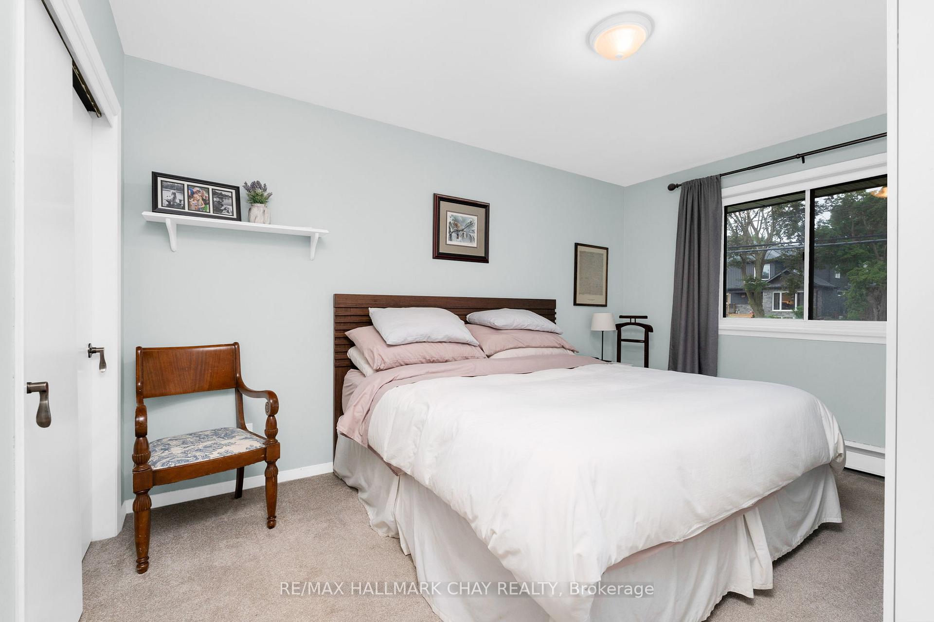 Photo 11 of 122 Steel Street, Barrie, Grove East — HOMEH