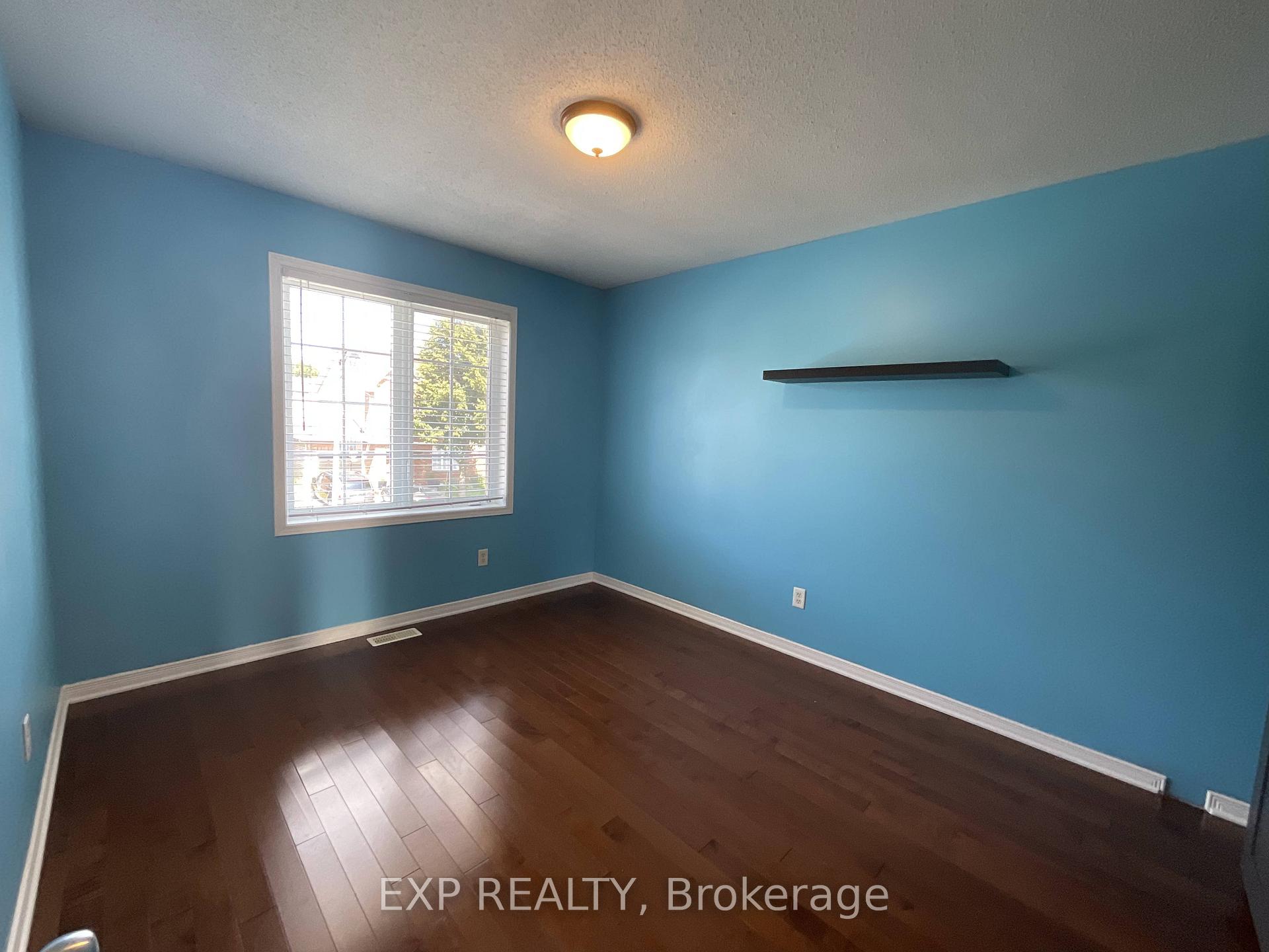 Photo 18 of 32 Fairpark Drive, Ottawa, Barrhaven East — HOMEH