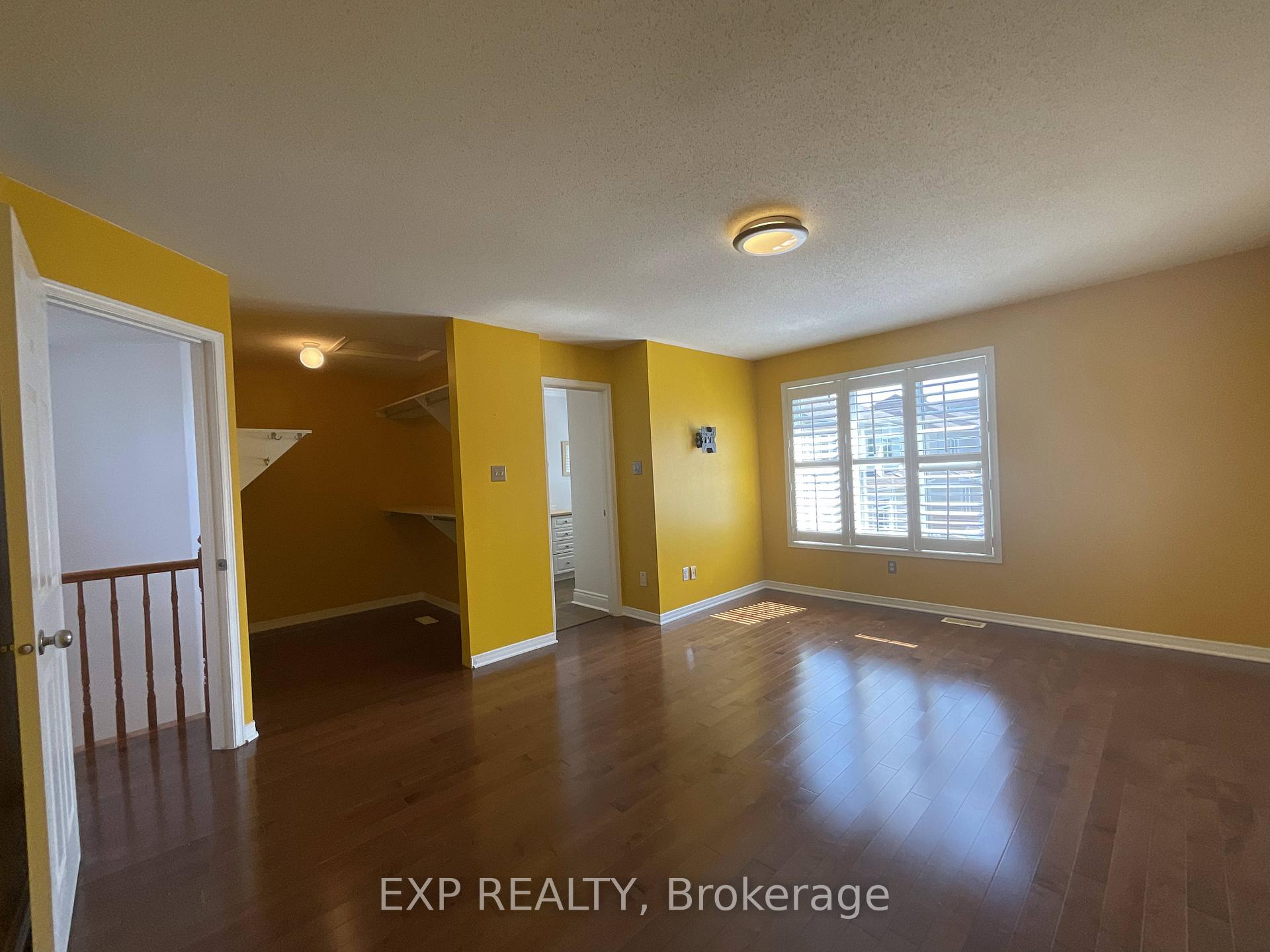 Photo 24 of 32 Fairpark Drive, Ottawa, Barrhaven East — HOMEH