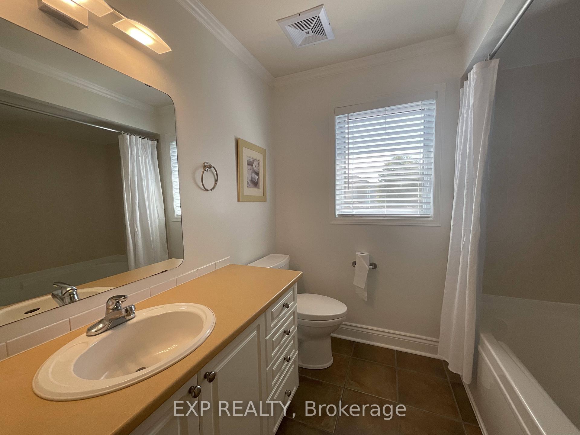 Photo 26 of 32 Fairpark Drive, Ottawa, Barrhaven East — HOMEH