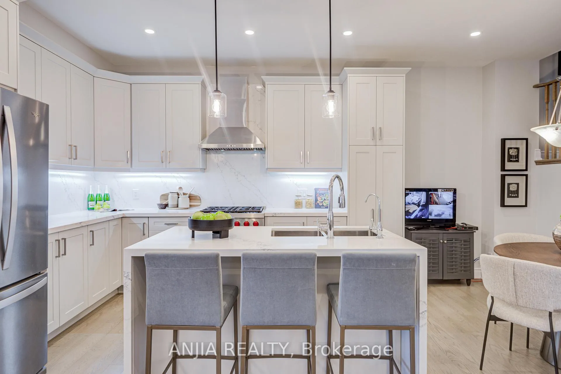 Photo 15 of 35 York Downs Boulevard, Markham, Angus Glen — HOMEH