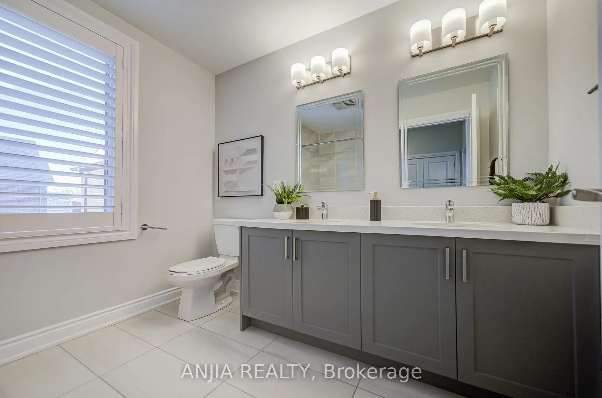 Photo 30 of 35 York Downs Boulevard, Markham, Angus Glen — HOMEH