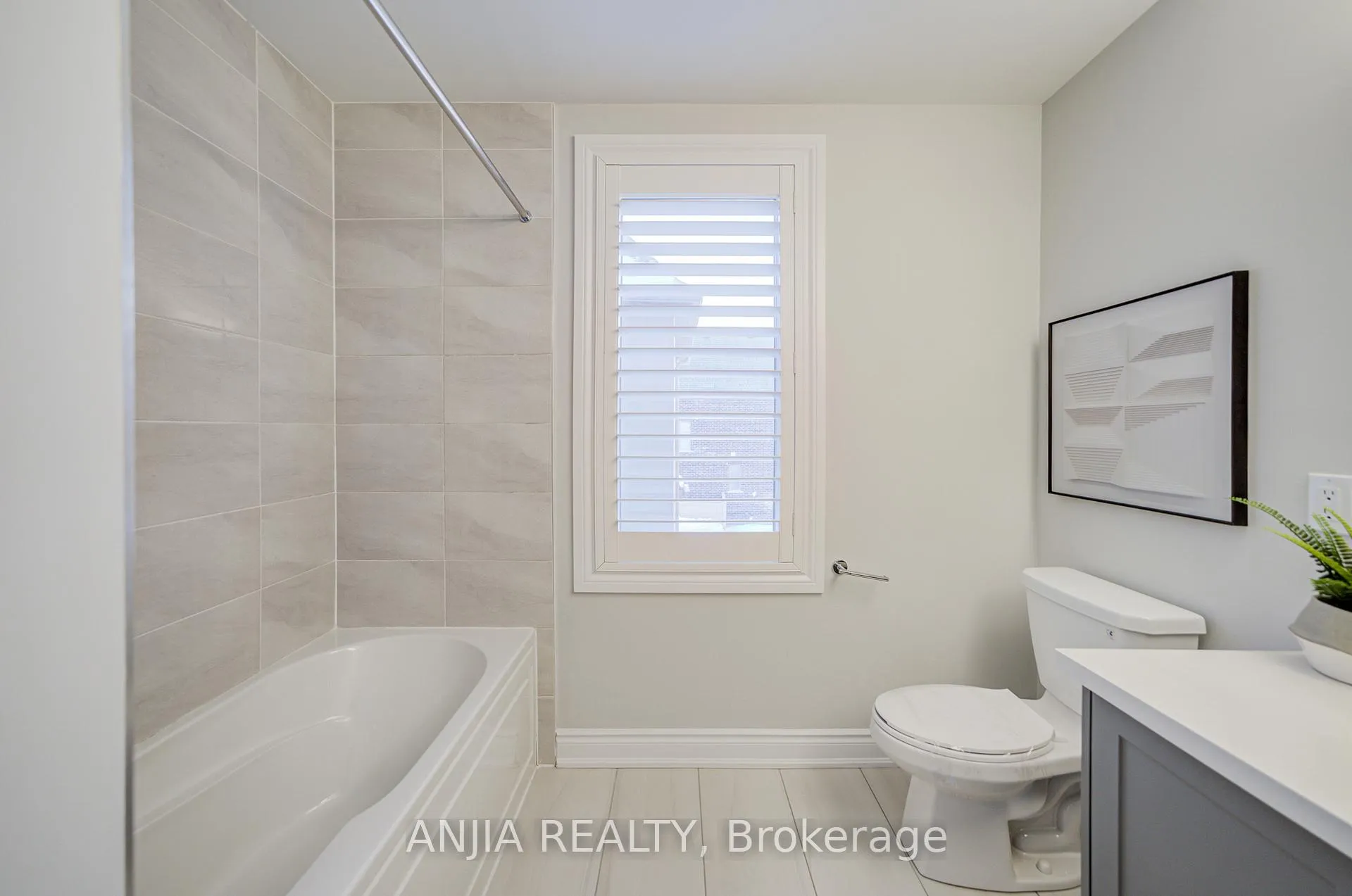 Photo 31 of 35 York Downs Boulevard, Markham, Angus Glen — HOMEH
