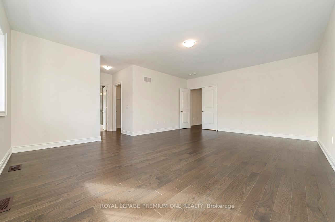 Photo 22 of 133 Timber Creek Boulevard, Vaughan, Kleinburg — HOMEH