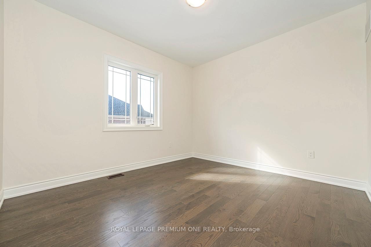 Photo 33 of 133 Timber Creek Boulevard, Vaughan, Kleinburg — HOMEH