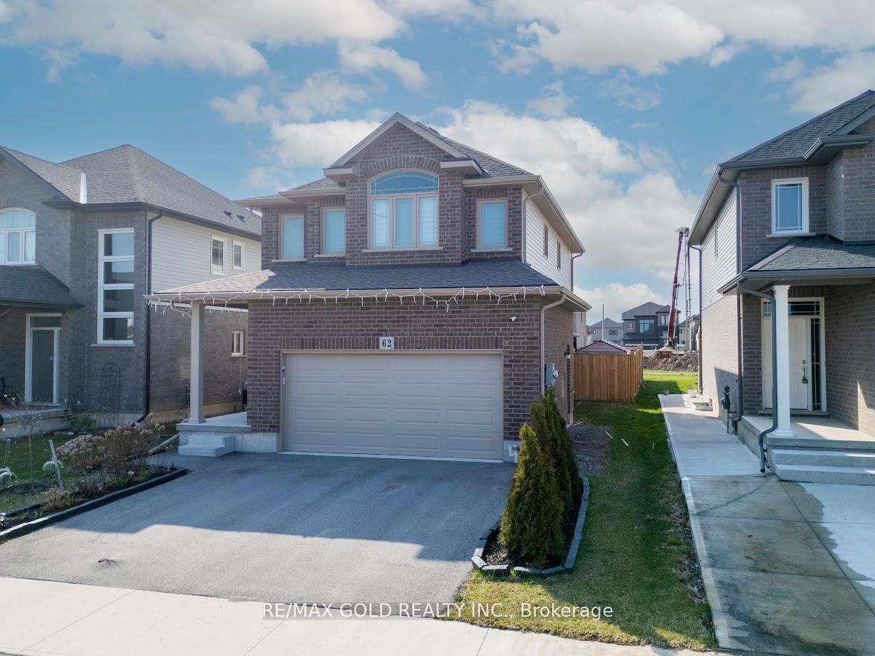 Photo 2 of 62 Spring Crest Way, Thorold, Rolling Meadows — HOMEH