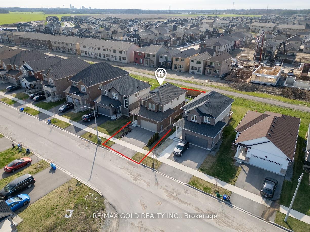 Photo 3 of 62 Spring Crest Way, Thorold, Rolling Meadows — HOMEH
