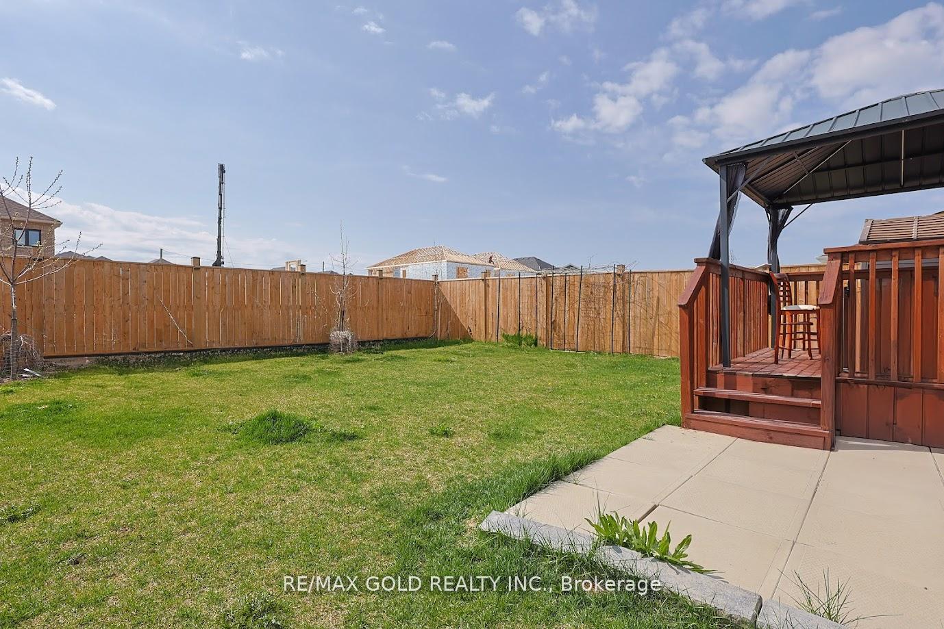 Photo 33 of 62 Spring Crest Way, Thorold, Rolling Meadows — HOMEH