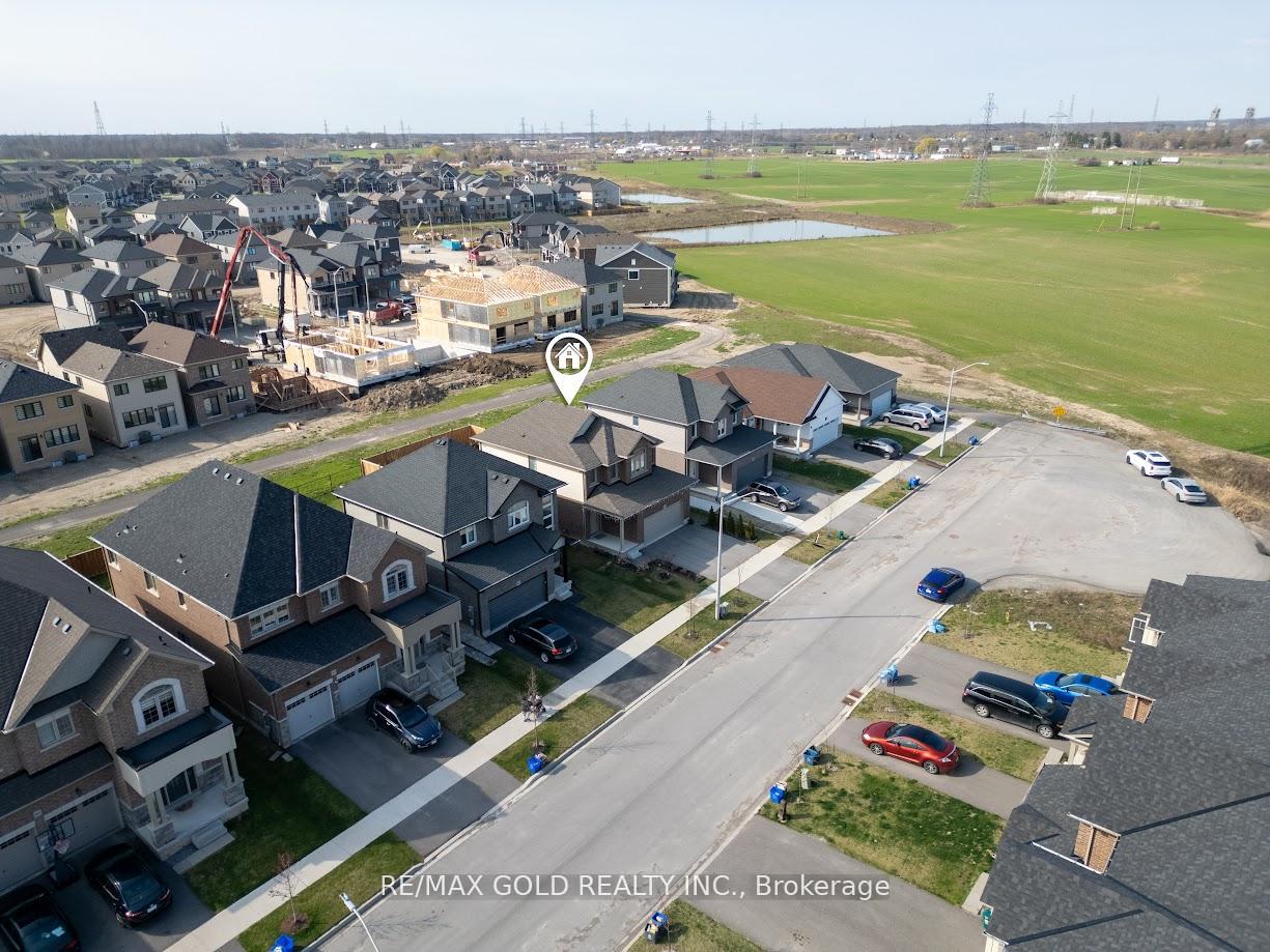 Photo 41 of 62 Spring Crest Way, Thorold, Rolling Meadows — HOMEH