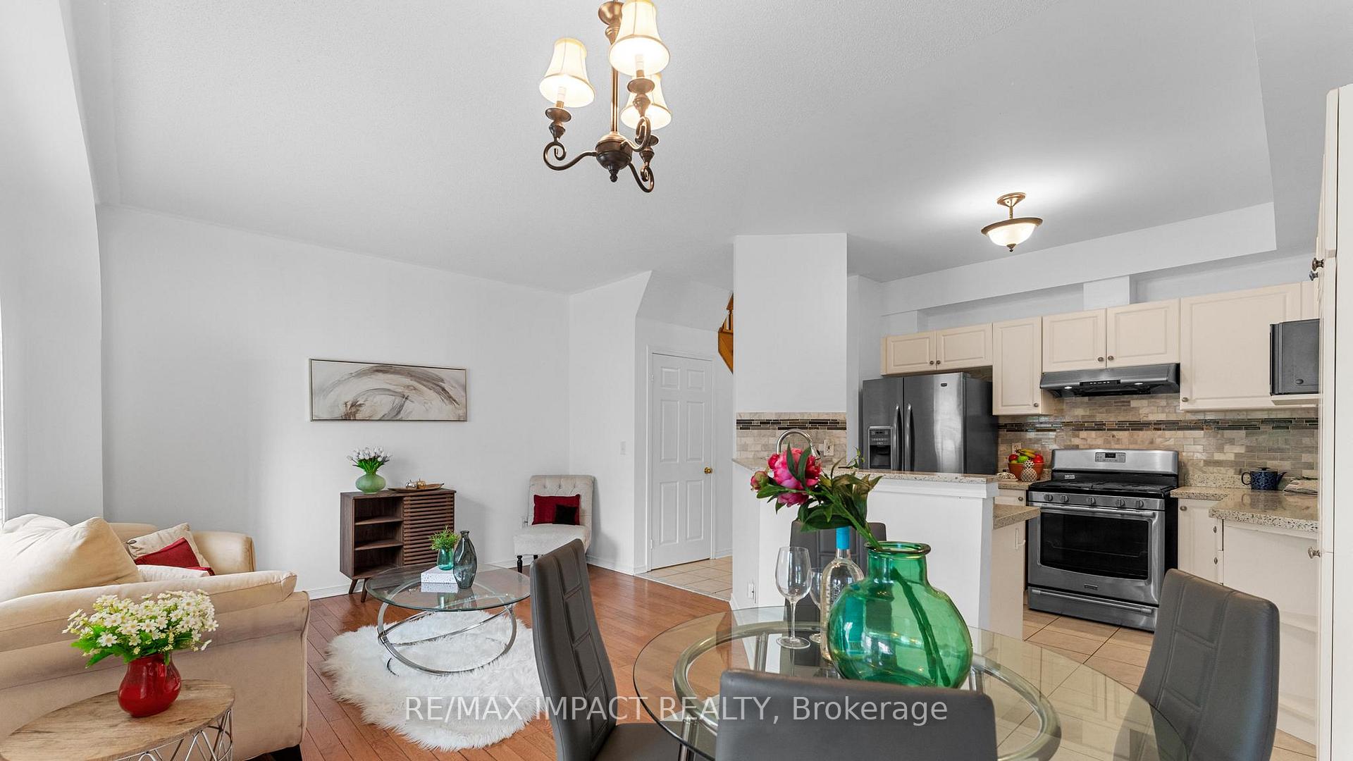Photo 42 of 740 Bur Oak Avenue, Markham, Wismer — HOMEH