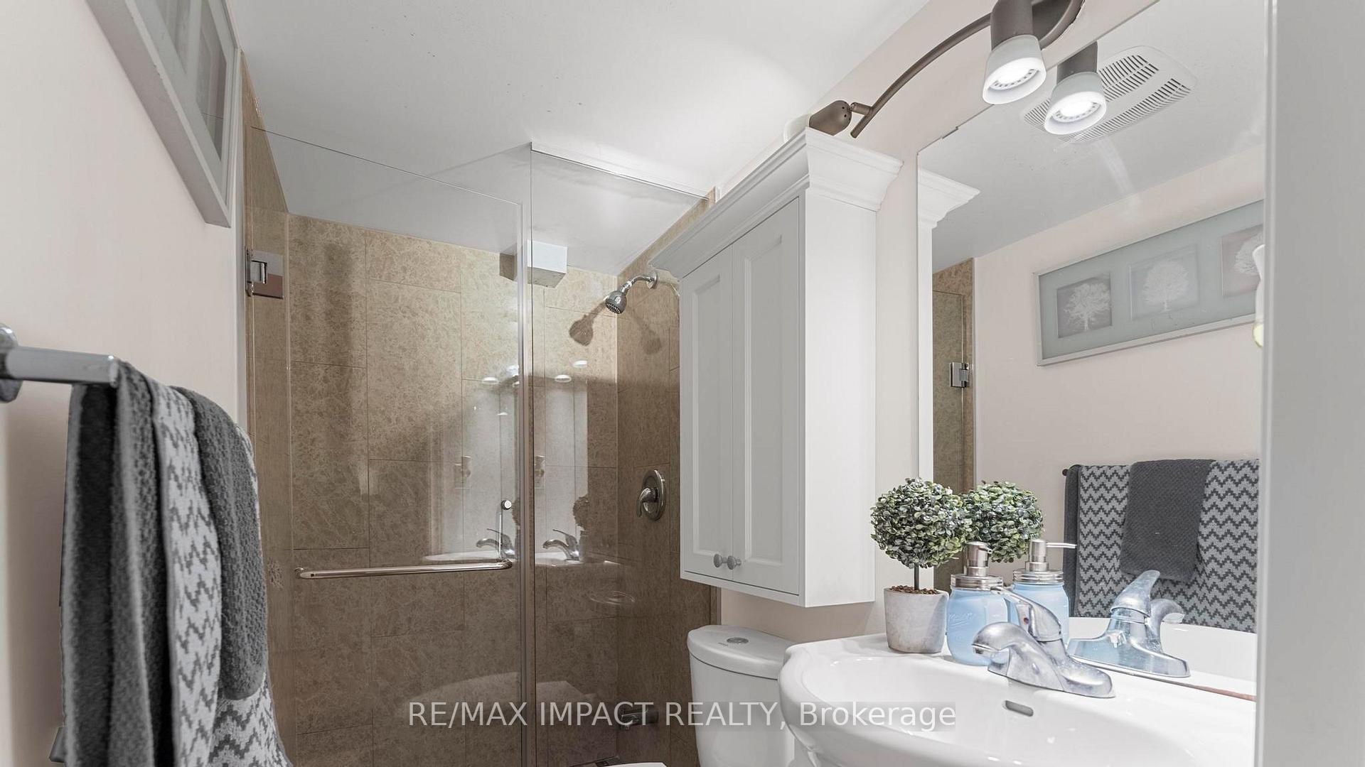 Photo 58 of 740 Bur Oak Avenue, Markham, Wismer — HOMEH