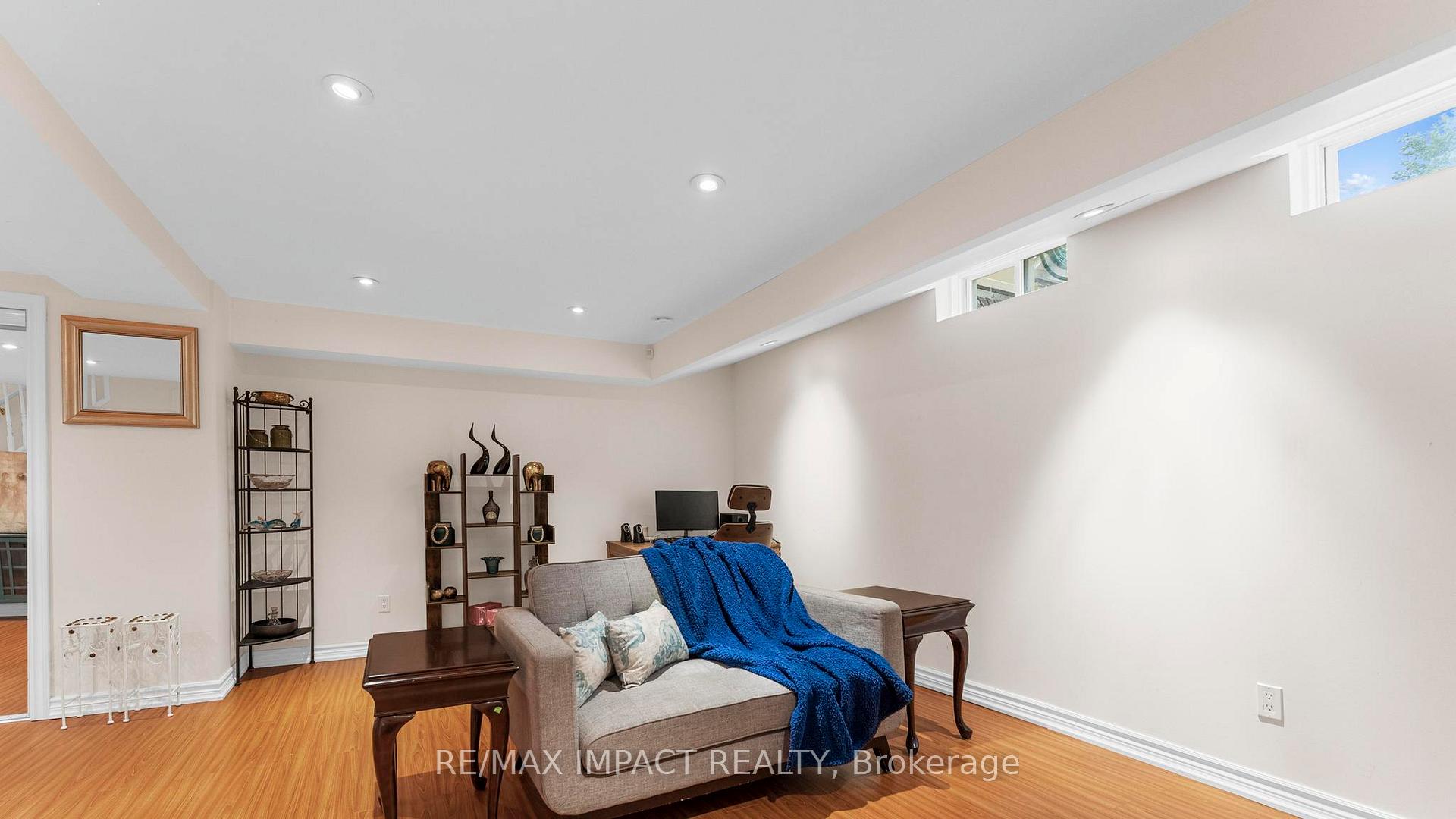 Photo 79 of 740 Bur Oak Avenue, Markham, Wismer — HOMEH