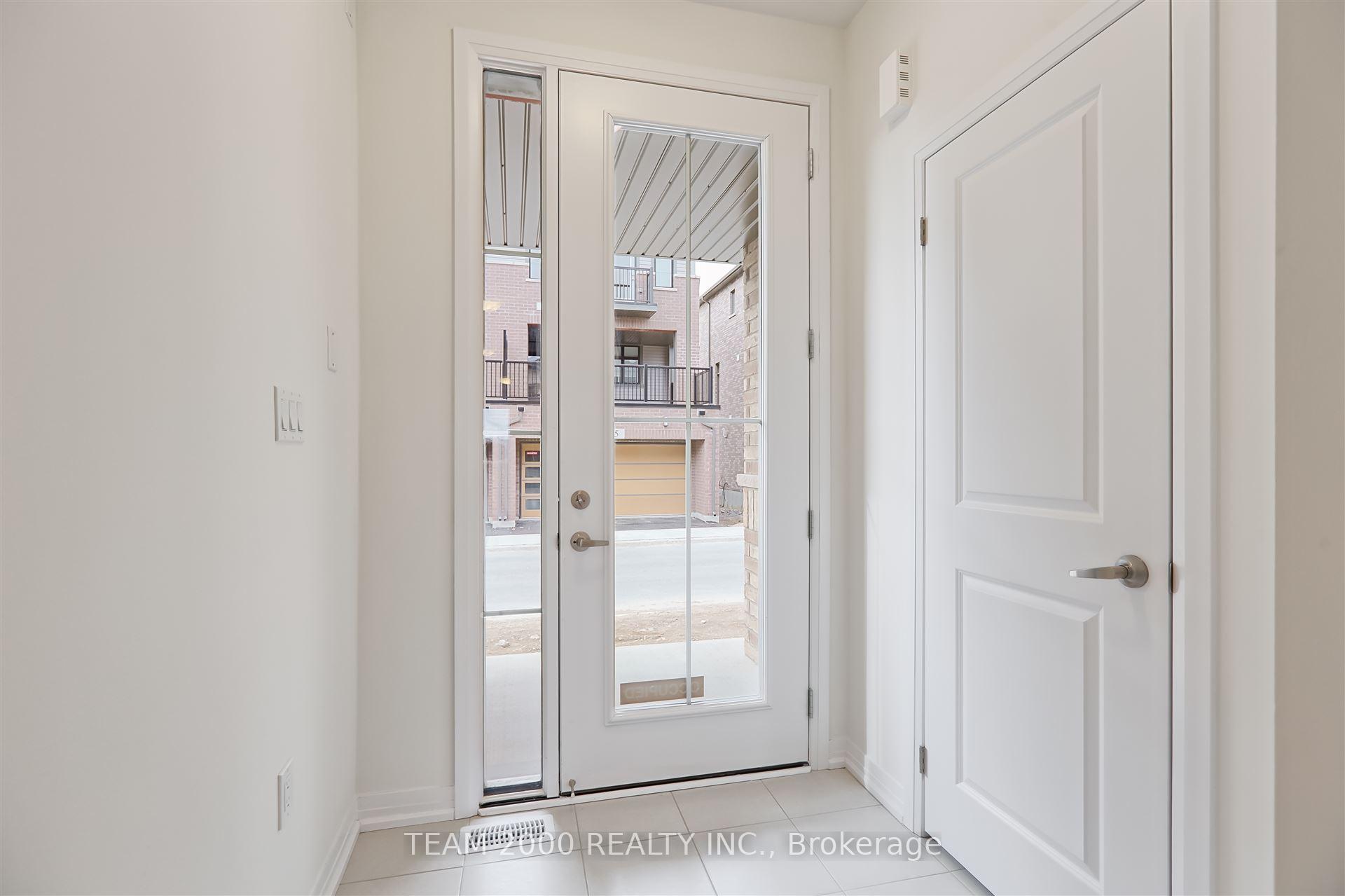Photo 2 of Unit 17, 420 Newman Drive, Cambridge — HOMEH