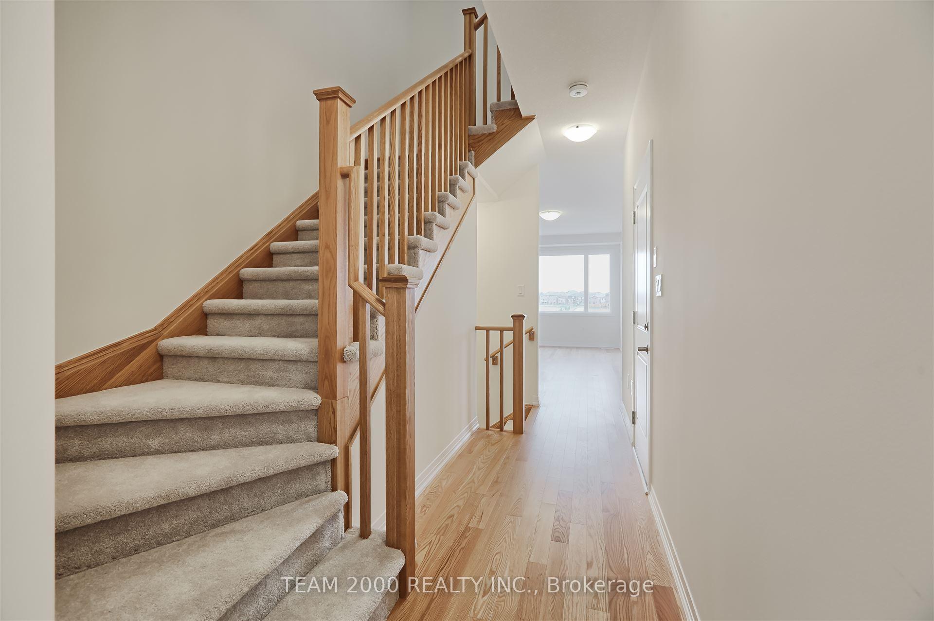 Photo 3 of Unit 17, 420 Newman Drive, Cambridge — HOMEH