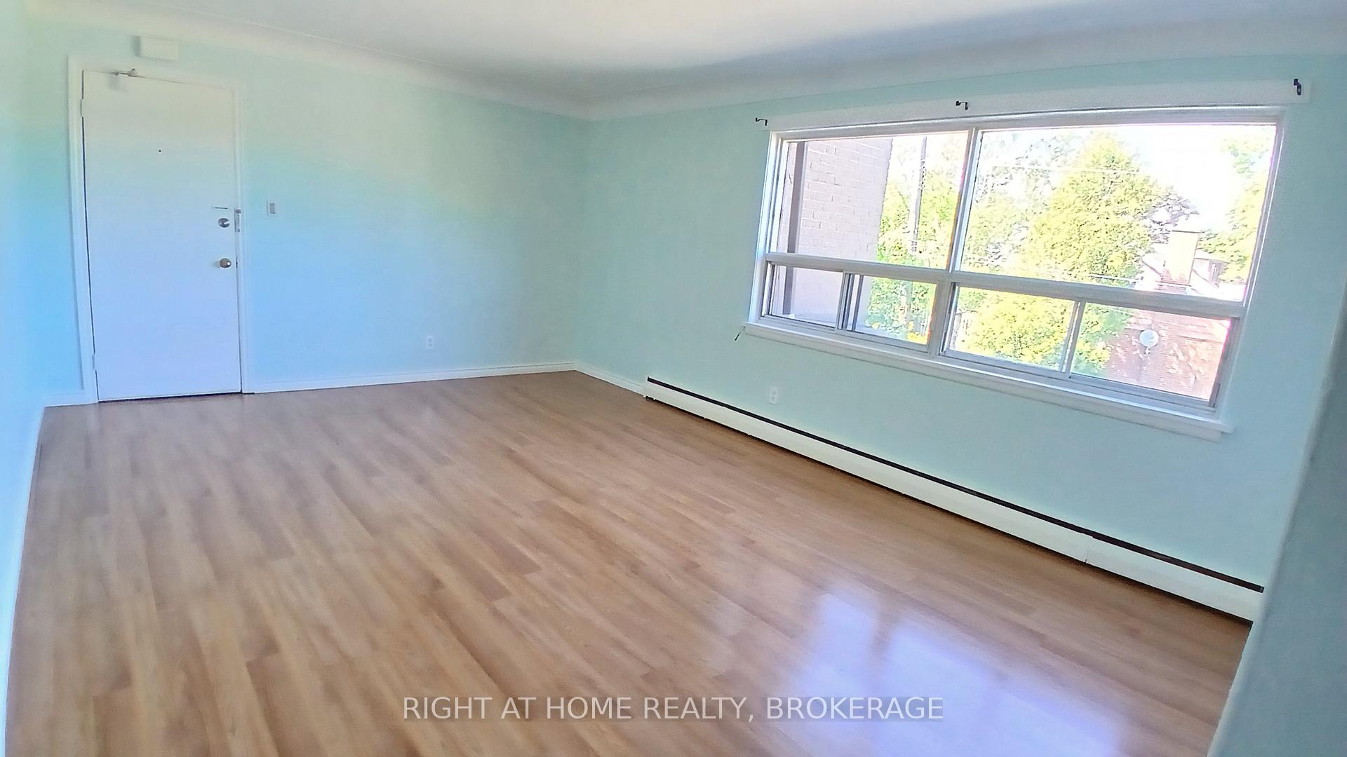 Photo 3 of Unit Apt 1, 334 Upper Ottawa Street, Hamilton, Sunninghill — HOMEH