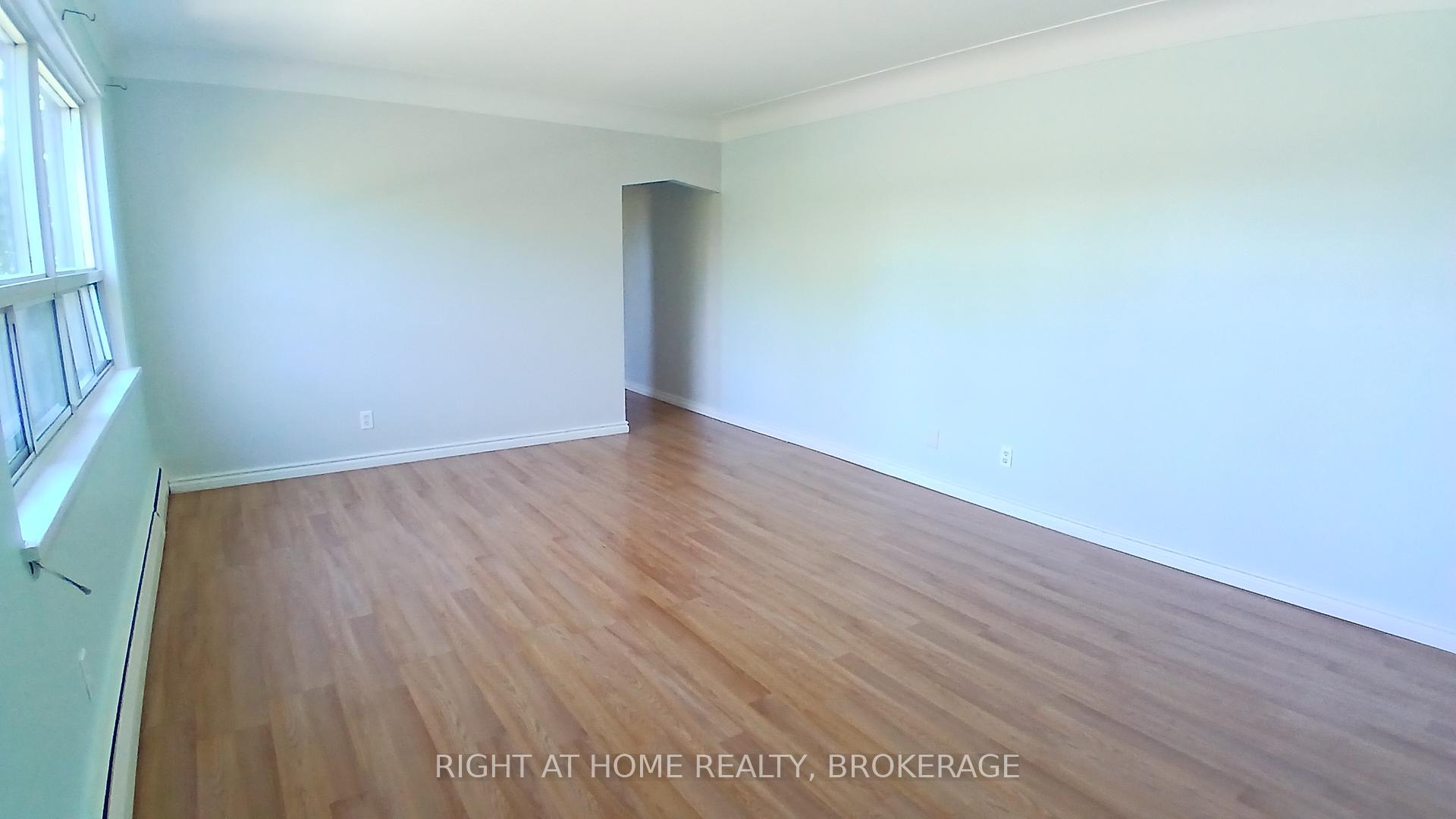 Photo 5 of Unit Apt 1, 334 Upper Ottawa Street, Hamilton, Sunninghill — HOMEH