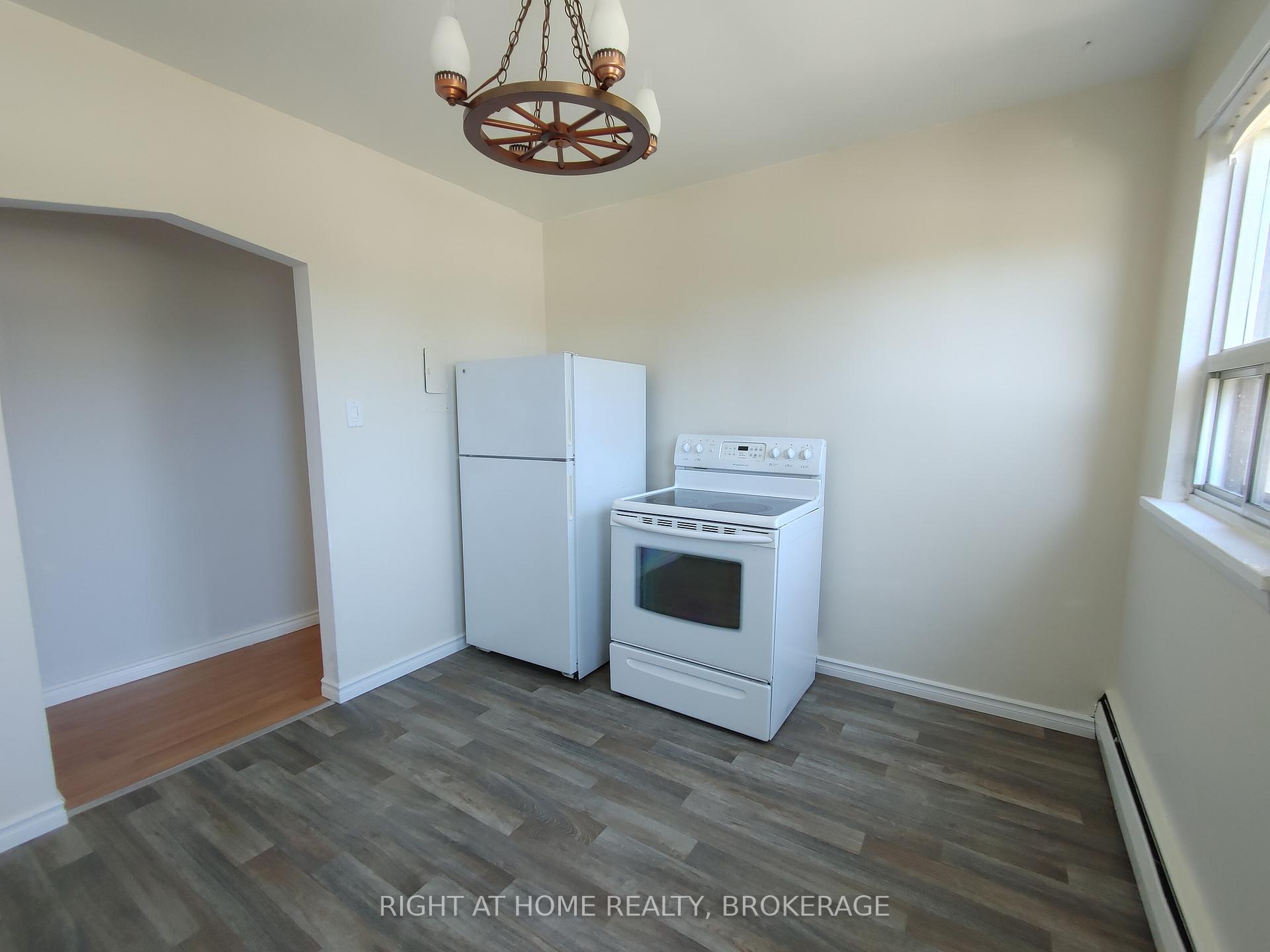 Photo 8 of Unit Apt 1, 334 Upper Ottawa Street, Hamilton, Sunninghill — HOMEH