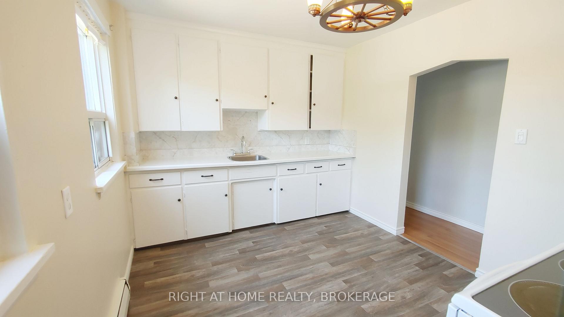 Photo 28 of Unit Apt 1, 334 Upper Ottawa Street, Hamilton, Sunninghill — HOMEH