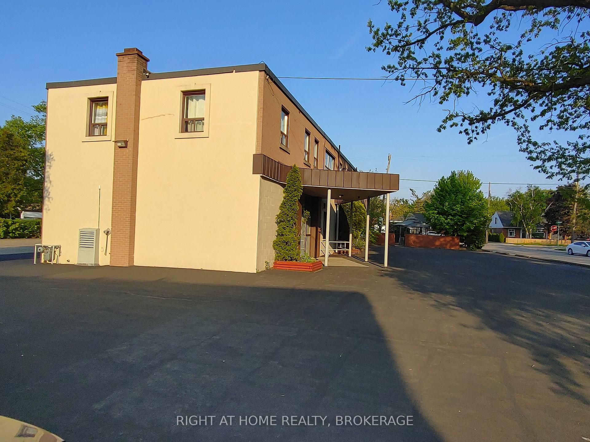 Photo 40 of Unit Apt 1, 334 Upper Ottawa Street, Hamilton, Sunninghill — HOMEH