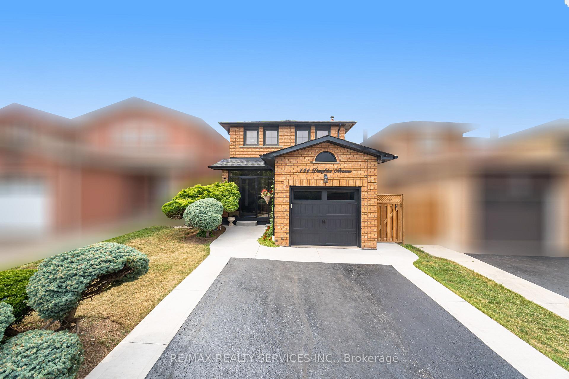 Photo 13 of 154 Dumfries Avenue, Brampton, Heart Lake West — HOMEH