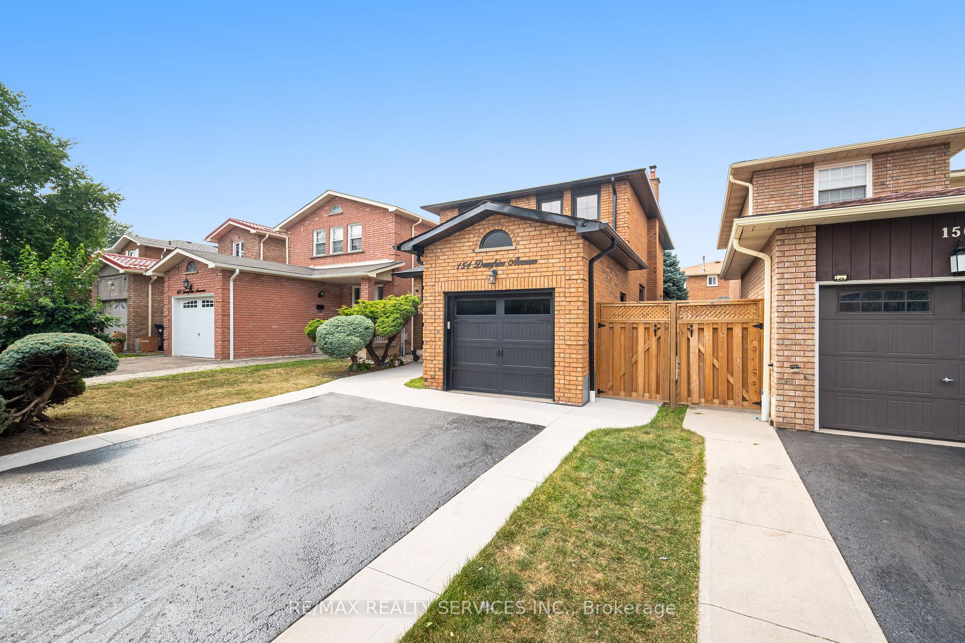 Photo 2 of 154 Dumfries Avenue, Brampton, Heart Lake West — HOMEH