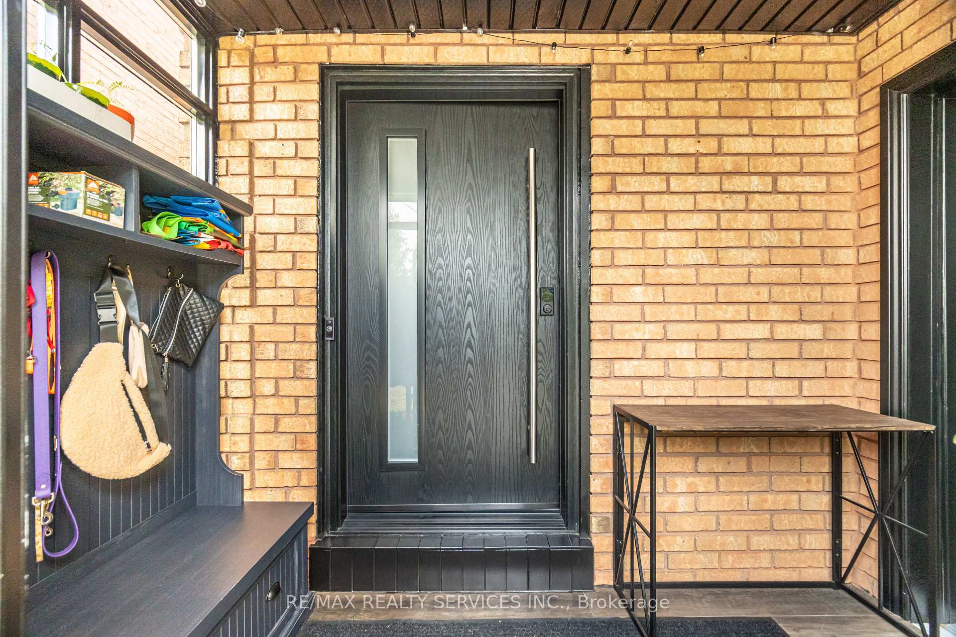Photo 9 of 154 Dumfries Avenue, Brampton, Heart Lake West — HOMEH