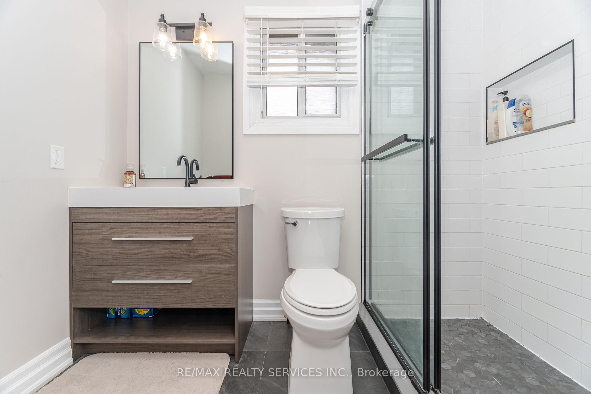 Photo 17 of 154 Dumfries Avenue, Brampton, Heart Lake West — HOMEH
