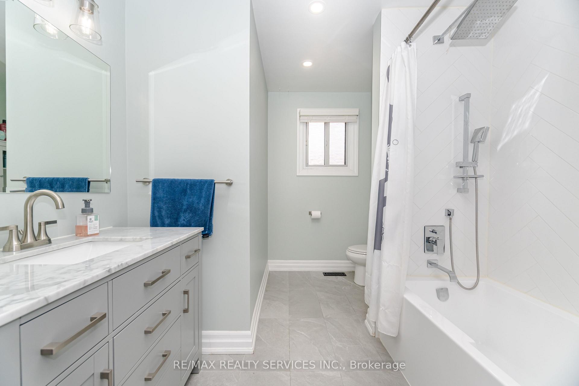 Photo 18 of 154 Dumfries Avenue, Brampton, Heart Lake West — HOMEH
