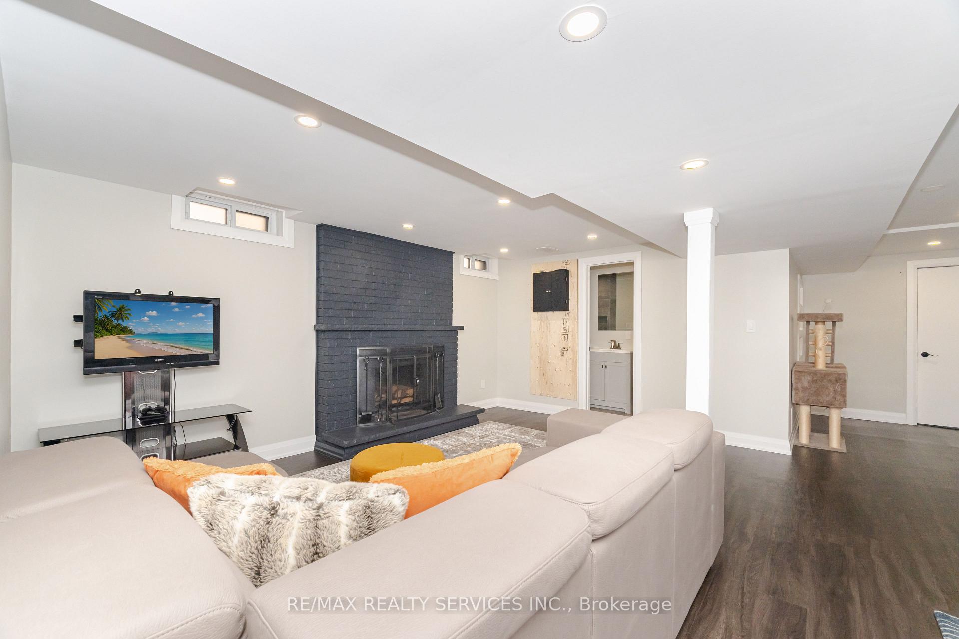 Photo 42 of 154 Dumfries Avenue, Brampton, Heart Lake West — HOMEH