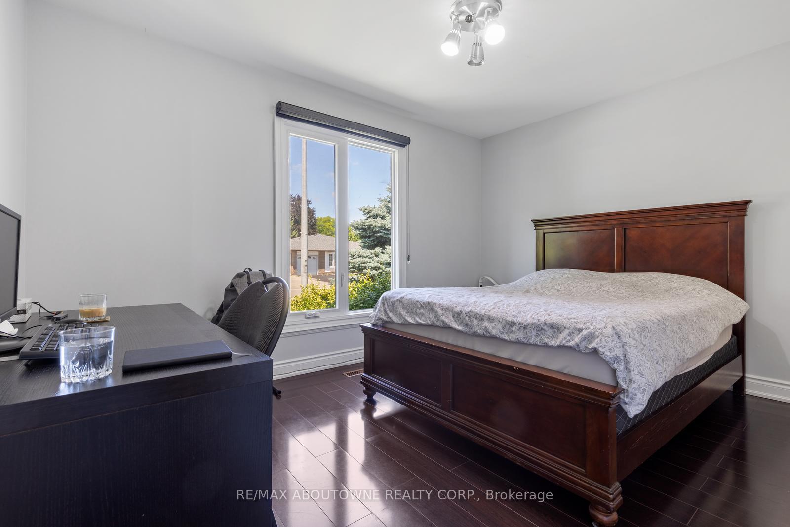 Photo 23 of 15 Lockton Crescent, Brampton, Brampton East — HOMEH