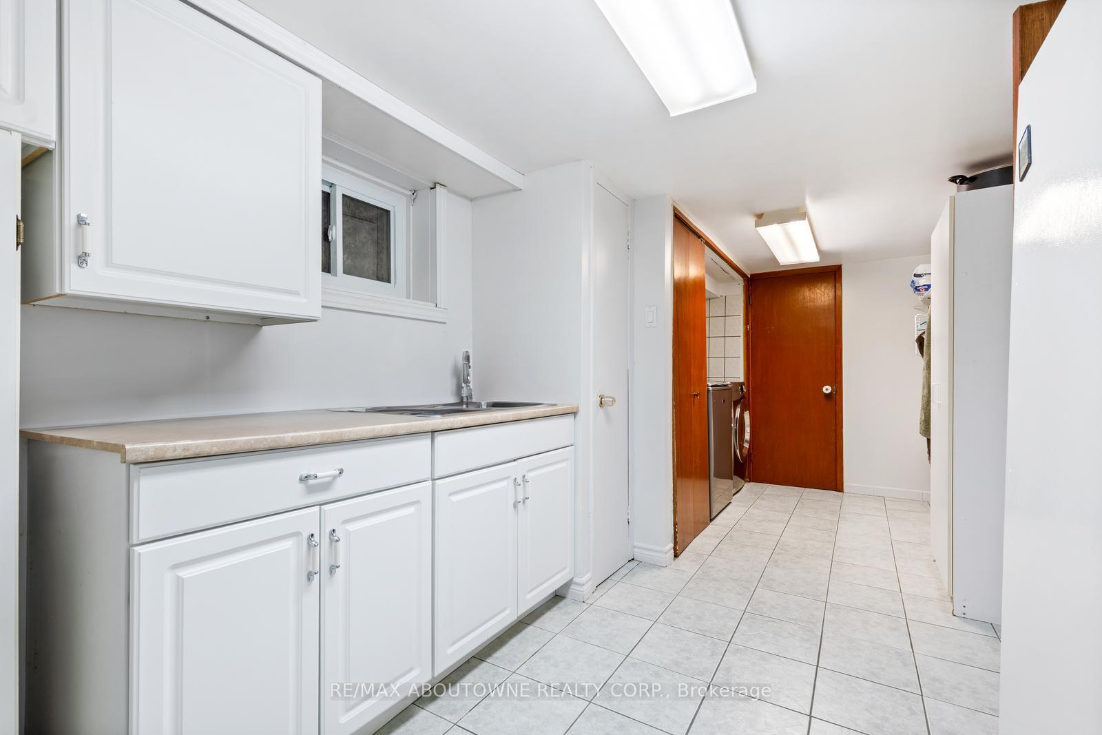 Photo 15 of 15 Lockton Crescent, Brampton, Brampton East — HOMEH