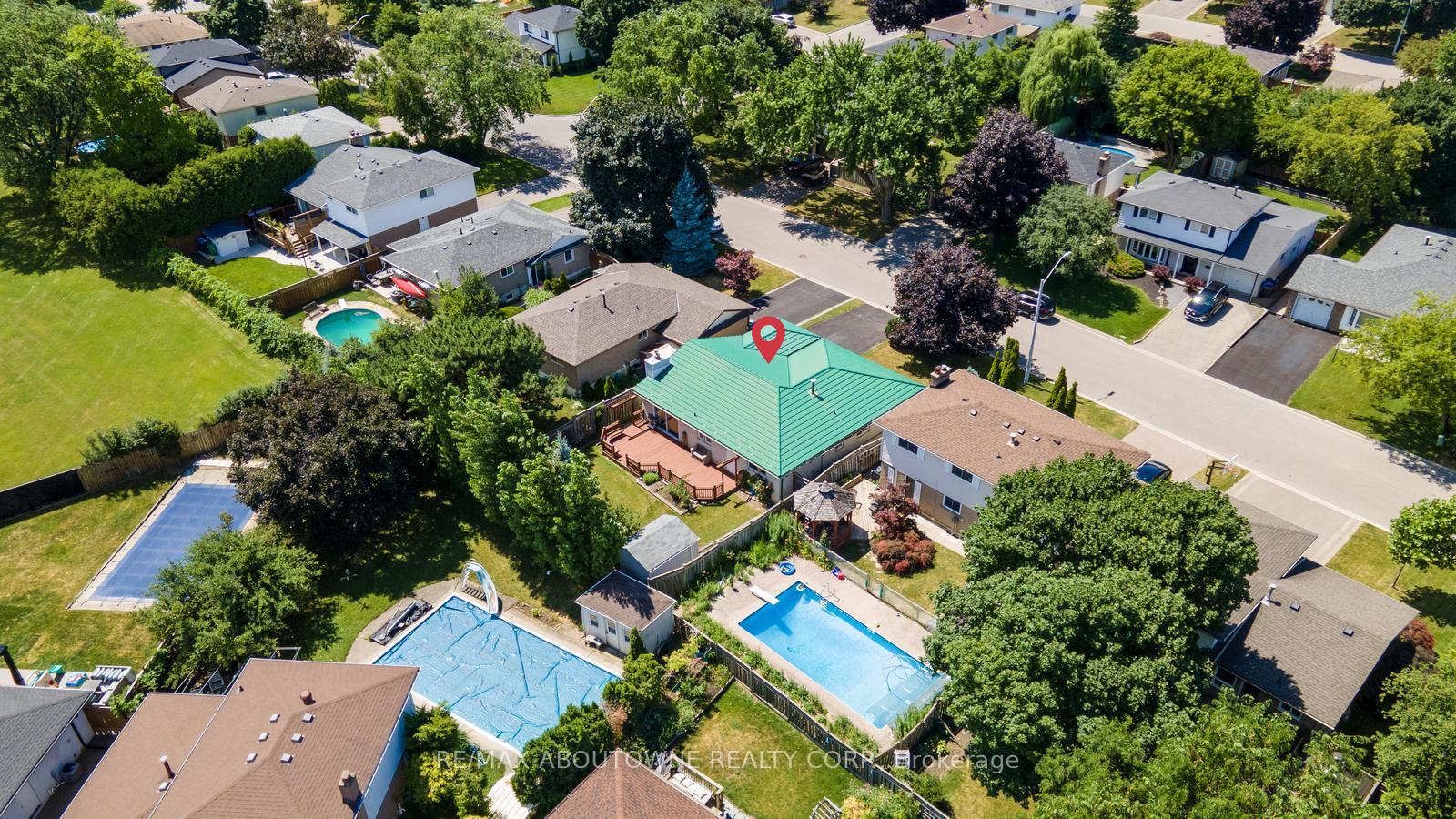 Photo 39 of 15 Lockton Crescent, Brampton, Brampton East — HOMEH
